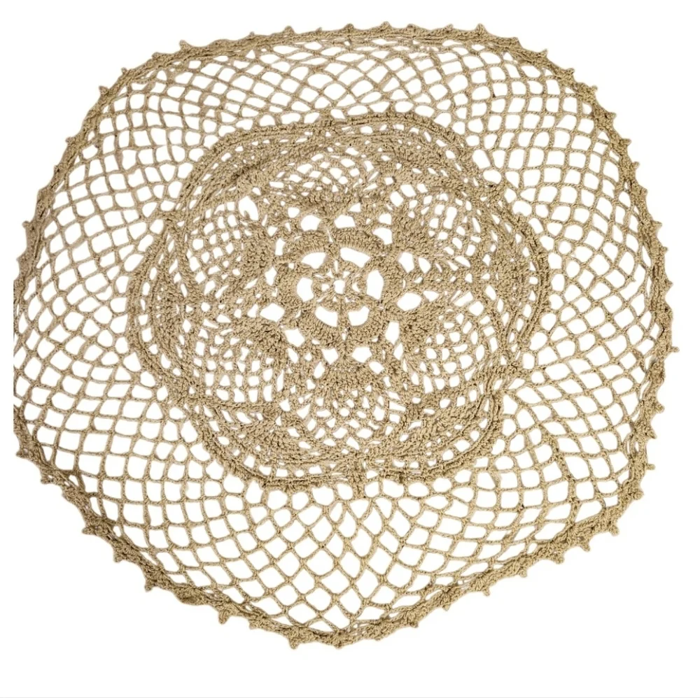 Hand Crafted Crochet Round Lace Doilie Handmade Floral Centerpiece Beige Vtg Mat